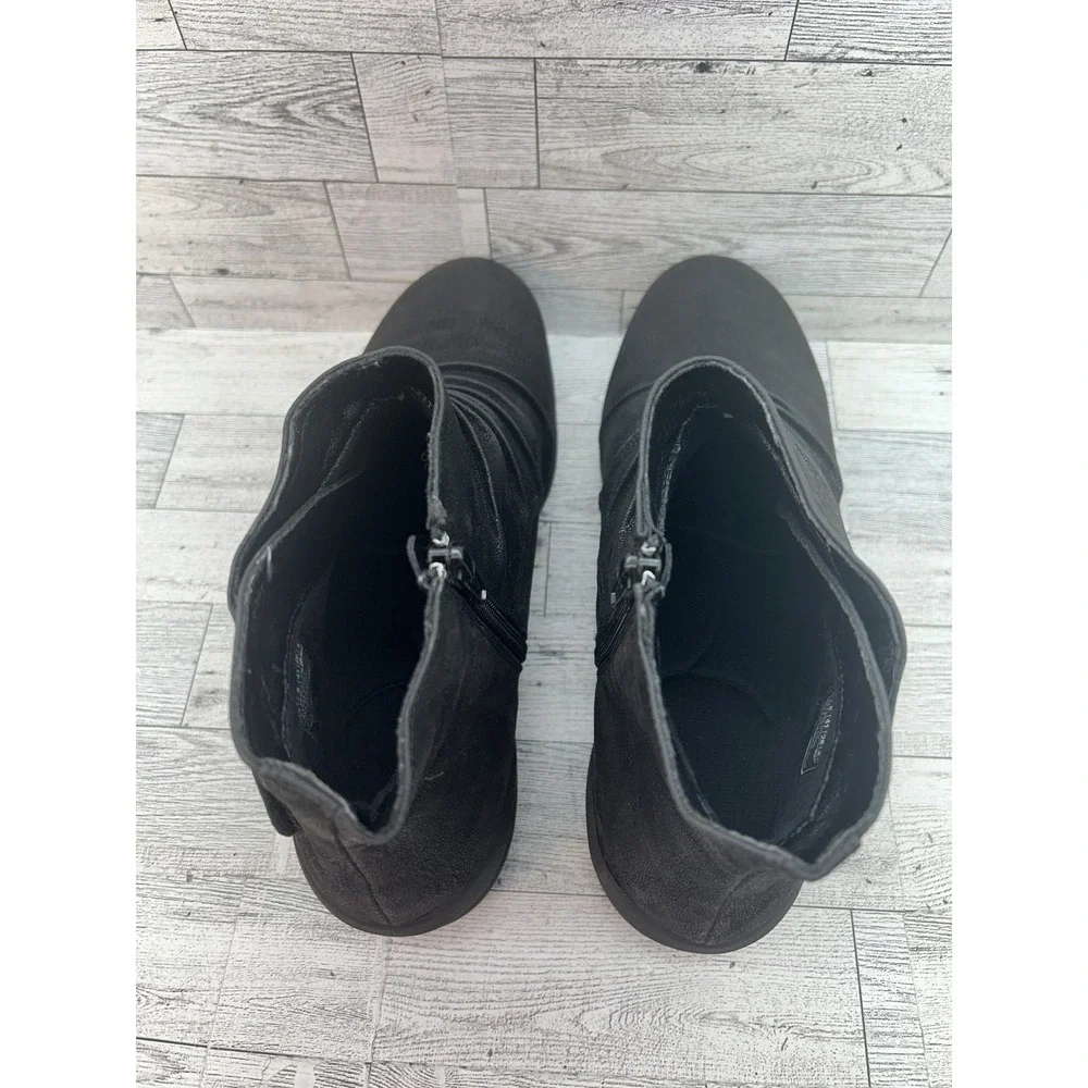 Skechers Boots Womens Size 11 Black BBK‎ 167251 Faux Fur Lined Zip Ankle Shoes
